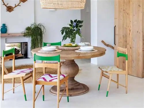 столы с натуральной отделкой