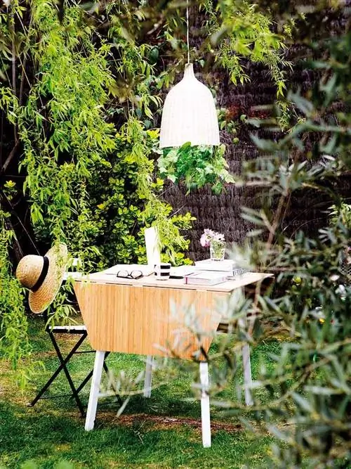 Стол, Мебель, Уличный стол, Сад, Садовая мебель, Кустарник, Задний двор, Двор, Постельное белье, Аксессуары для дома,