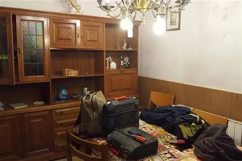 Квартира с ремонтом в Барселоне: гостиная до