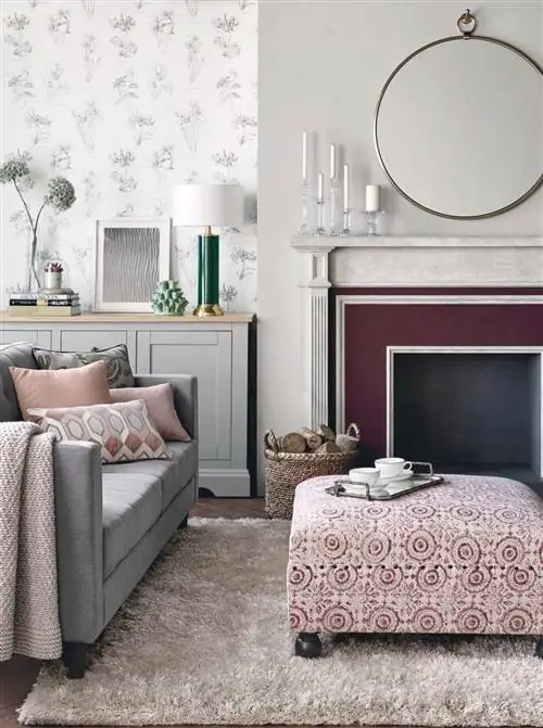гостиная в бордово-серых тонах