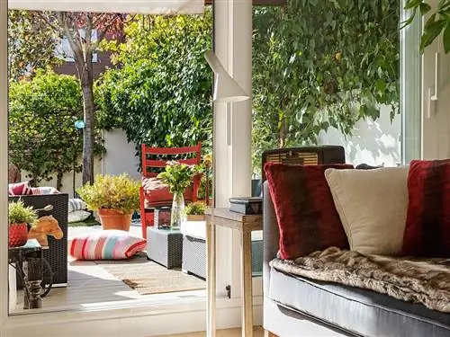 Недвижимость, Комната, Мебель, Дизайн интерьера, Дом, Гостиная, Дом, Здание, Недвижимость, Двор,