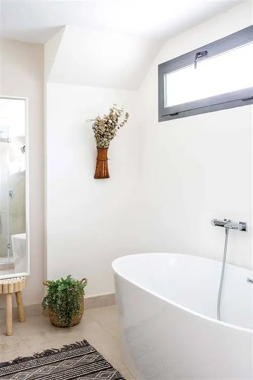 Семейное шале в Мадриде: ванна без дизайна