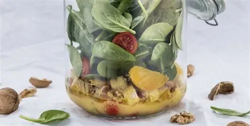 Вертикальные салаты: последний тренд среди гурманов?