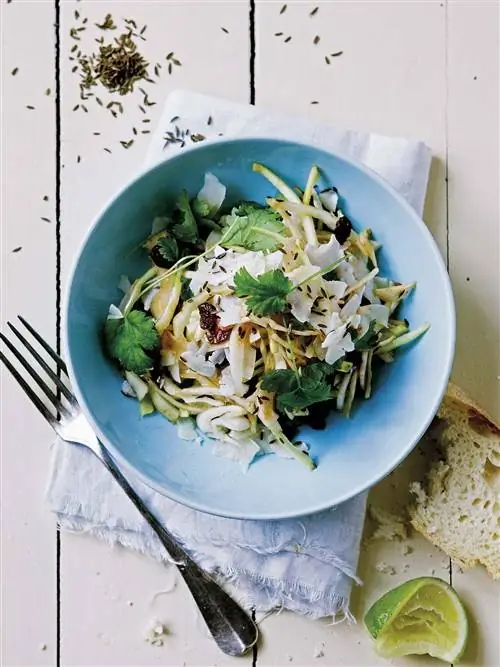 рисовая лапша с овощами и зеленью