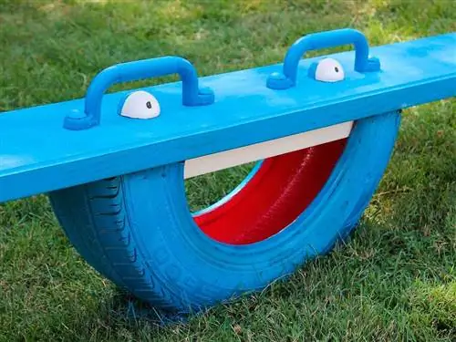 детские качели из покрышек