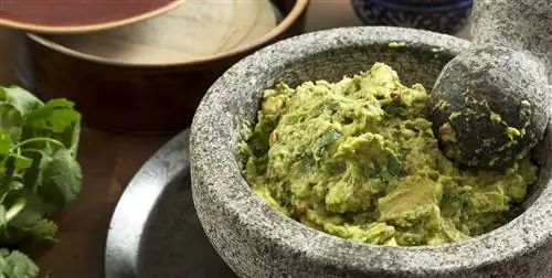 Пять идей для подачи гуакамоле