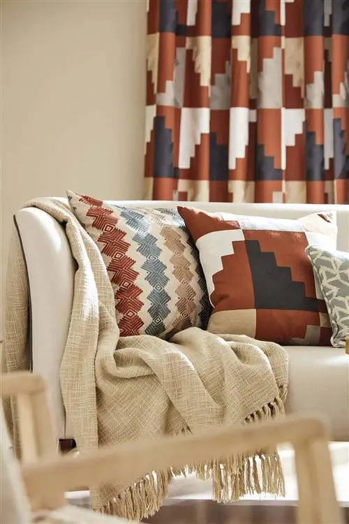 Идеи декора гостиной с тканями коллекции mirador от фирмы harlequin, автор pepe peñalver