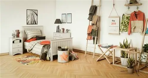 сгенерированный цифровым способом теплый и уютный дизайн интерьера спальни подростков, с грязной кроватью и множеством реквизита, сцена была визуализирована с помощью фотореалистичных шейдеров и освещения в Autodesk® 3ds max 2019 с v ray 37 с добавлением некоторой постобработки