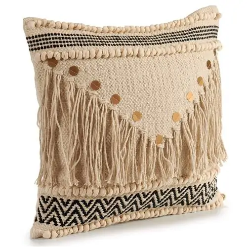 Этническая декоративная подушка в стиле бохо