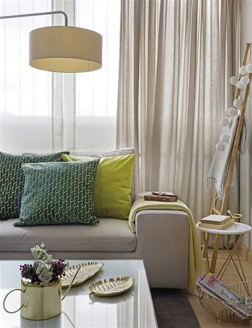 бездельничать