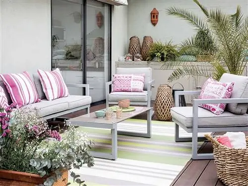 квартира в мадриде с террасой за пределами гостиной