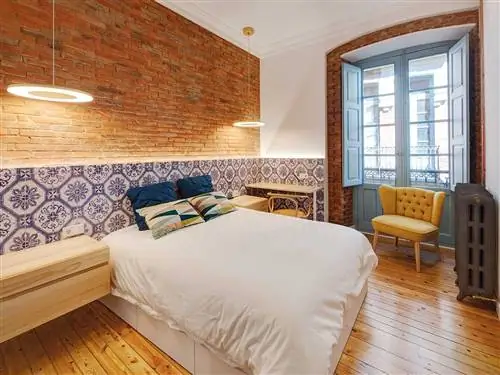 Спальня, Комната, Мебель, Недвижимость, Кровать, Стена, Дизайн интерьера, Потолок, Каркас кровати, Здание,