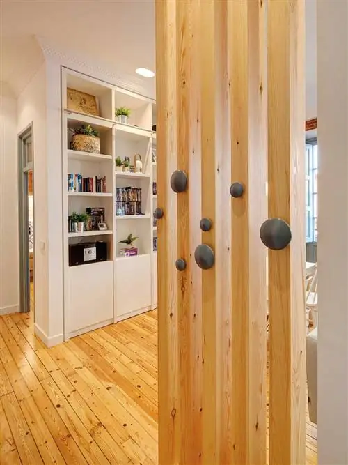 Продукт, комната, древесина, твердая древесина, дверь, пол, деревянный настил, архитектура, дизайн интерьера, дверная ручка,