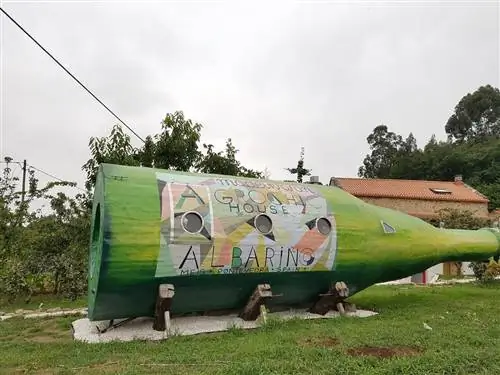 Альбариньо в форме бутылки