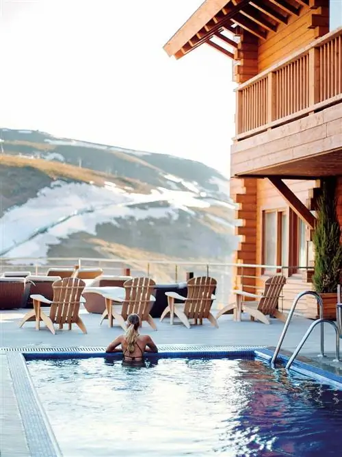 Плавательный бассейн, Курорт, Имущество, Досуг, Шезлонг, Дом, Дом, Центр отдыха, Здание, Отпуск,