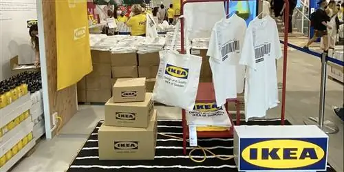 Ikea запускает минималистскую линию одежды, которая пахнет трендом
