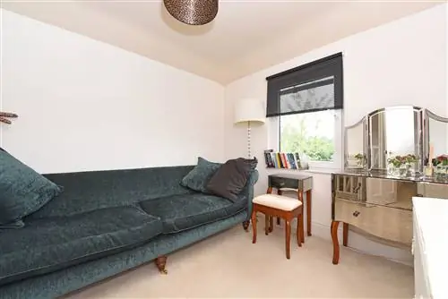 Весенний коттедж