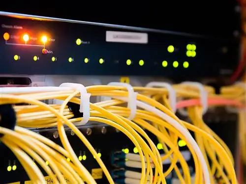 Прокладка кабелей, Кабель, Сетевые кабели, Электропроводка, Аксессуары для электроники, Электроника, Технологии, Сетевой коммутатор, Электроснабжение, Электронное устройство,