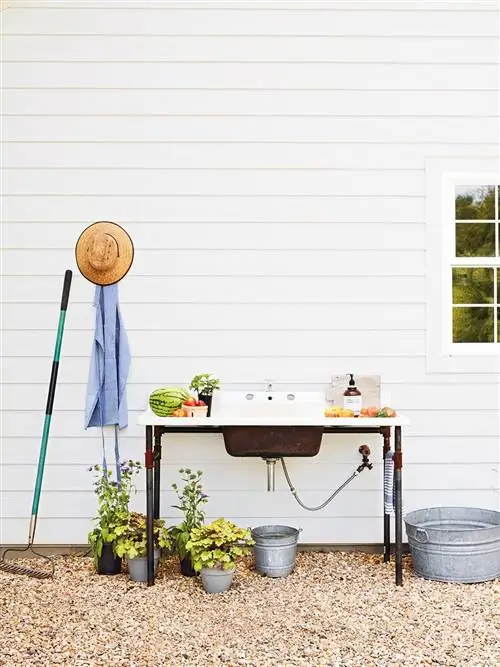 Стол, Мебель, Желтый, Стена, Бирюза, Журнальный столик, Комната, Дерево, Садовый стол, Дизайн интерьера,