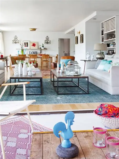 Комната, Дизайн интерьера, Этаж, Дом, Гостиная, Мебель, Стол, Пол, Белый, Бирюза,