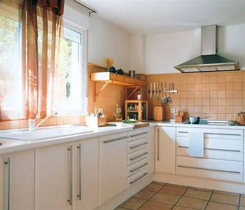 Дерево, Комната, Дизайн интерьера, Этаж, Имущество, Ящик, Пол, Белый, Дом, Потолок,