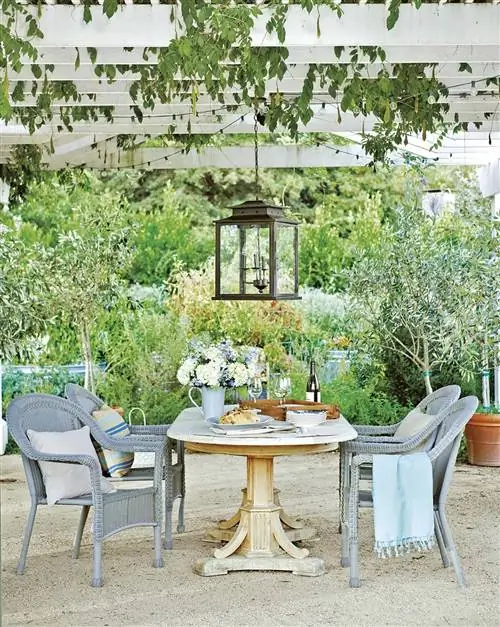 Веранды и сады: вне столовой