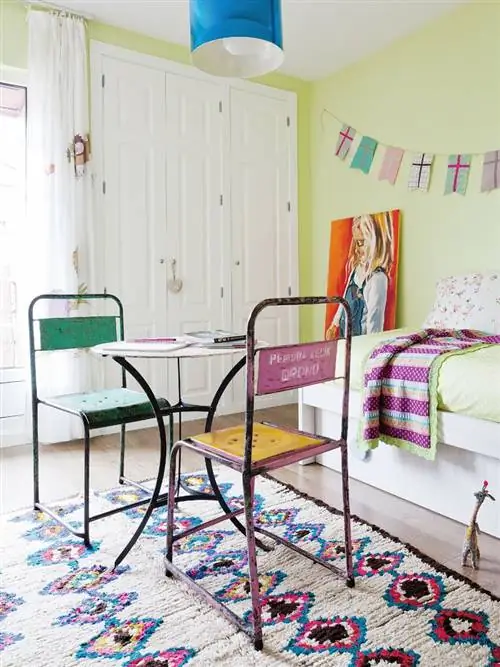 Комната, Дизайн интерьера, Товар, Кровать, Пол, Текстиль, Постельные принадлежности, Напольное покрытие, Мебель, Стена,