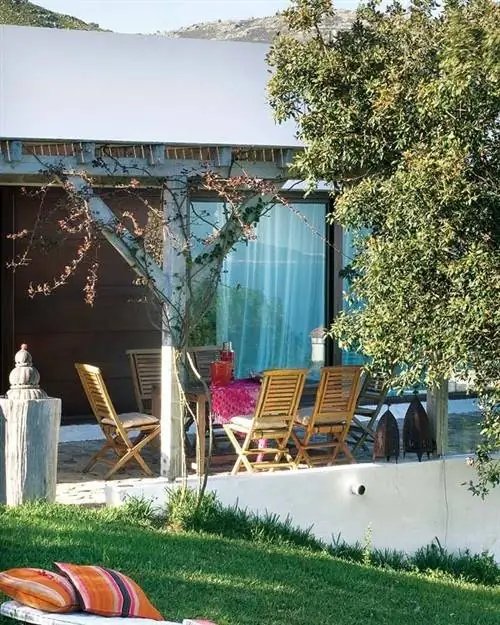 Садовая мебель, задний двор, сад, тень, двор, газон, парашют, патио, наружная конструкция, ландшафтный дизайн,