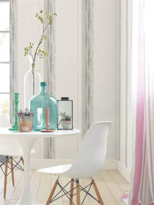 Дизайн интерьера, Мебель, Комната, Бутылка, Стекло, Чирок, Аква, Светильник, Бирюза, Стеклянная бутылка,