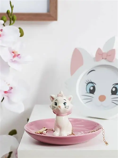 Белый, Розовый, Кошка, Чашка, Посуда, Комната, Керамика, Статуэтка, Бакенбарды, Ухо,