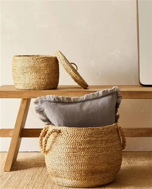 овальная корзина с ручками