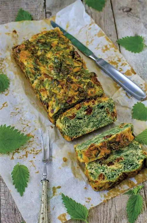 крапивный пирог