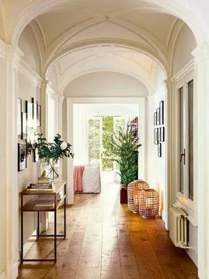 Дизайн интерьера, Этаж, Настил, Комната, Потолок, Дизайн интерьера, Недвижимость, Светильник, Молдинг, Арка,