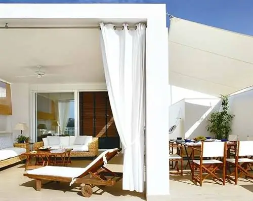 Дерево, Комната, Дизайн интерьера, Недвижимость, Этаж, Мебель, Недвижимость, Дом, Дизайн интерьера, Лиственных пород,