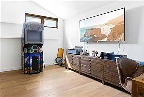 Дом Криса Хемсворта и Эльзы Патаки в Малибу