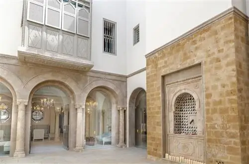 Dar El Jeld Hotel and Spa, Тунис