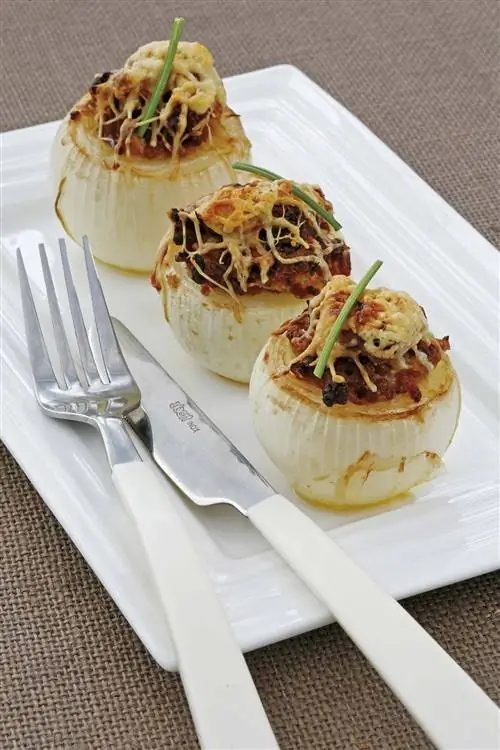 лук фаршированный мясом