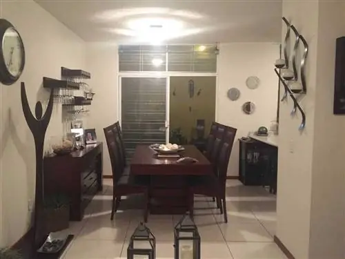 Освещение, Комната, Дизайн интерьера, Этаж, Стол, Потолок, Настил, Стена, Дизайн интерьера, Столовая,