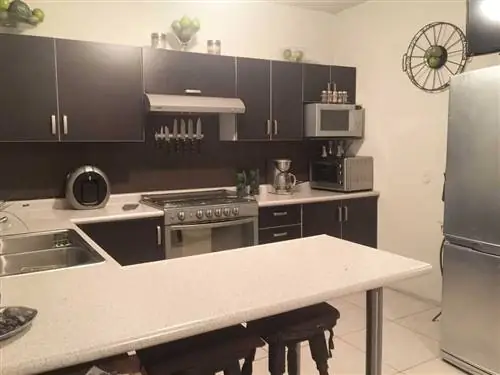 Комната, Дизайн интерьера, Машина, Бытовая техника, Кухня, Кухонная техника, Аксессуары для кухонной техники, Табурет, Фанера, Дартс,