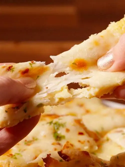 цветная капуста и сырный хлеб