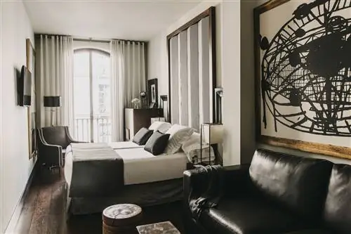 Отель Пулитцер в Барселоне