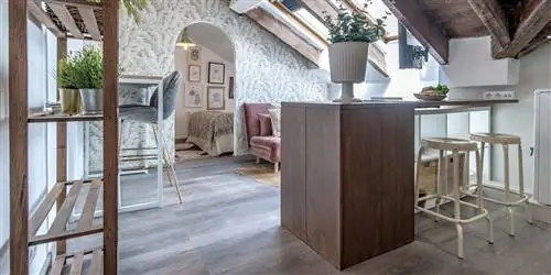 Чердак площадью 35 м² с отличными решениями для хранения
