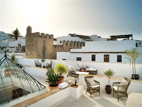 hotel plaza 18, cÁdiz на террасе виден световой люк hotel plaza 18, cÁdiz на террасе виден световой люк