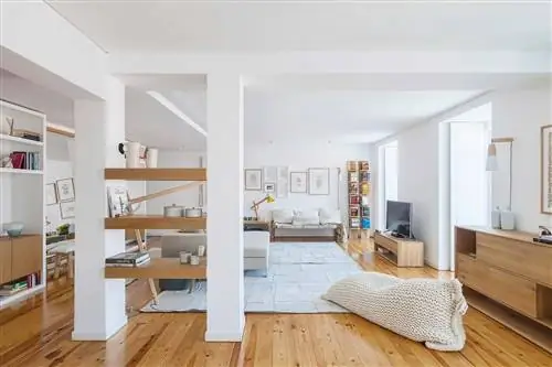 Колонны в гостиной