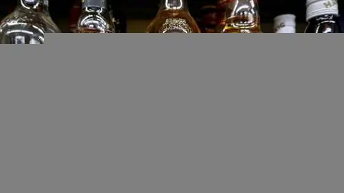 бутылки с алкоголем