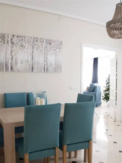 Комната, Дерево, Дизайн интерьера, Этаж, Пол, Стена, Мебель, Потолок, Дизайн интерьера, Бирюзовый,