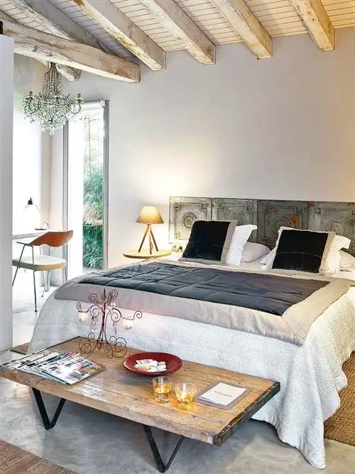 Комната, Дизайн интерьера, Кровать, Недвижимость, Пол, Текстиль, Мебель, Стена, Постельные принадлежности, Потолок,