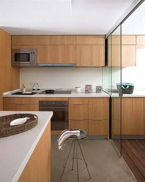 Столешница, Комната, Кухня, Мебель, Краснодеревщик, Недвижимость, Дизайн интерьера, Дом, Здание, Кухонная плита,