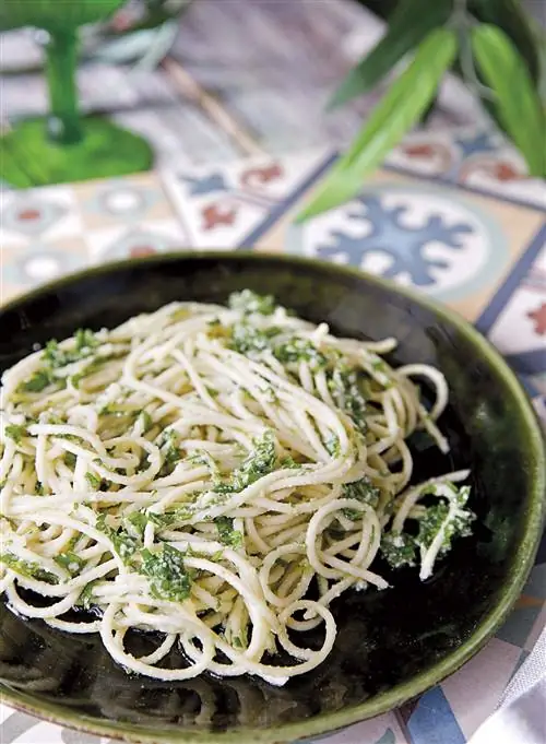 макароны с лимоном и петрушкой