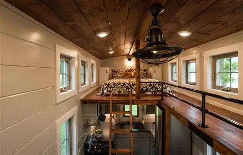 Портативный мини-дом в деревенском стиле